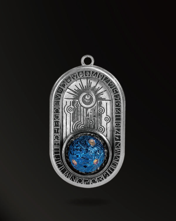 Reverse the universe Amulet in 925 Silver+Titanium