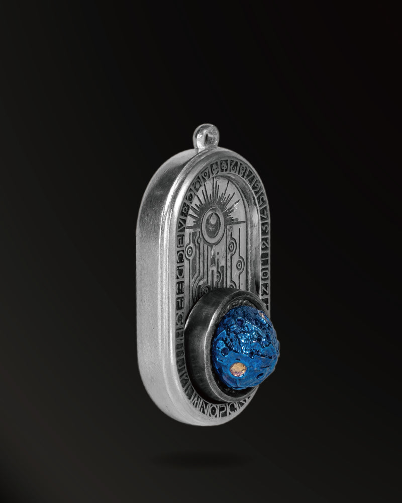 Reverse the universe Amulet in 925 Silver+Titanium