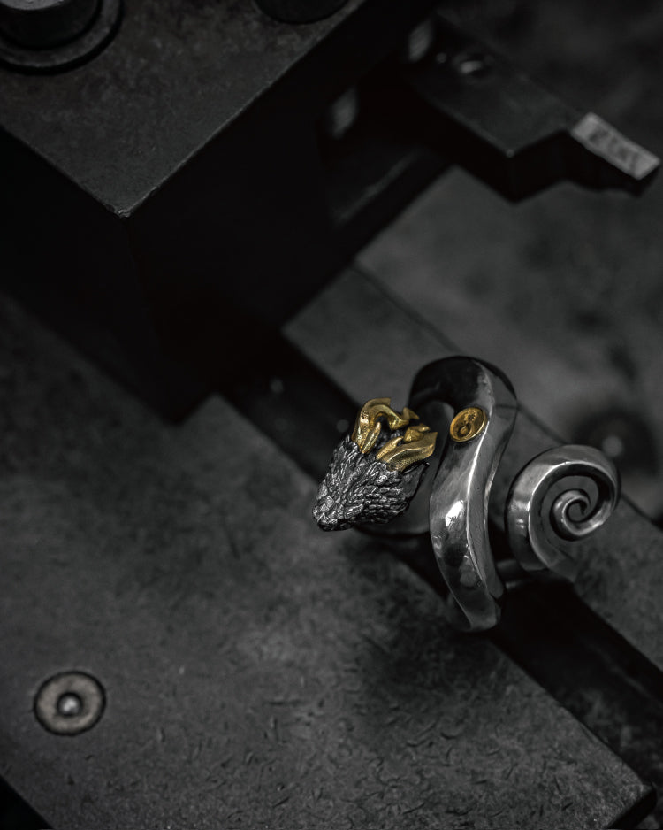 Smooth–Skinned Horn snakes 2.0 Ring in 925 Silver+18K Gold