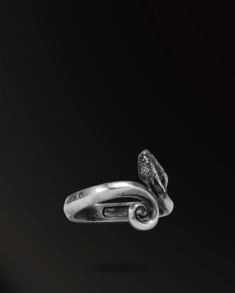 Mini Horn snakes Ring in 925 Silver