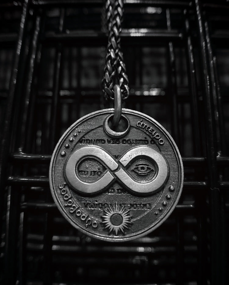 Infinity symbol Amulet in 925 Silver